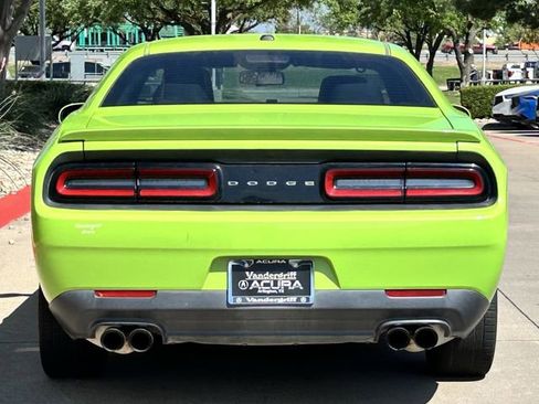 Used 2015 Dodge Challenger R/T w/ Quick Order Package 28B R/T image 5
