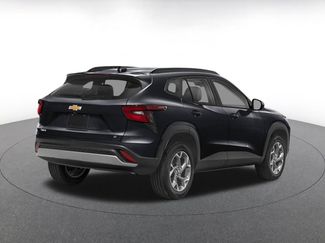 Used 2025 Chevrolet Trax LT FWD video 2