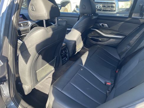Used 2020 BMW 330i Sedan RWD image 18
