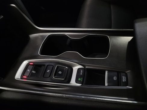 Used 2021 Honda Accord Sport image 26