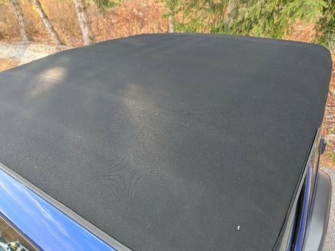 Used 2018 Jeep Wrangler Sport image 14