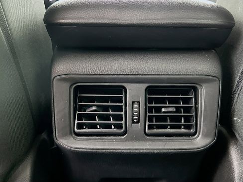 Used 2024 Toyota RAV4 LE image 27