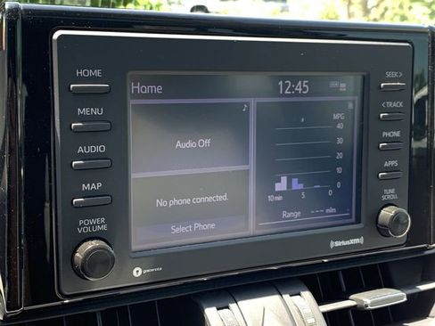 Certified 2021 Toyota RAV4 XLE Premium FWD image 21