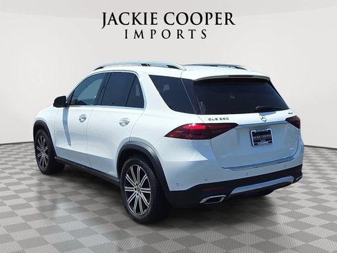 Used 2024 Mercedes-Benz GLE 350 4MATIC image 7