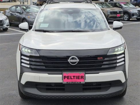 New 2025 Nissan Kicks SR w/ Illumination Package image 2