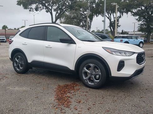 New 2026 Ford Escape ST-Line w/ Tech Pack #1 image 2