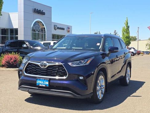 Used 2020 Toyota Highlander Limited AWD/4WD image 1