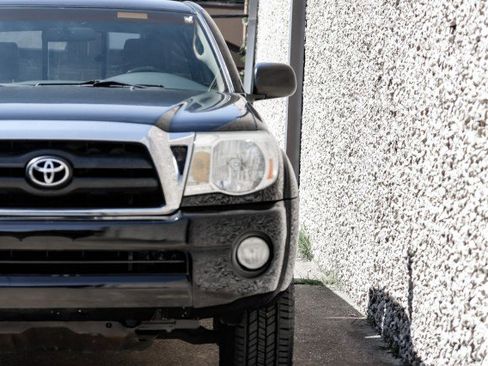 Used 2008 Toyota Tacoma PreRunner image 28