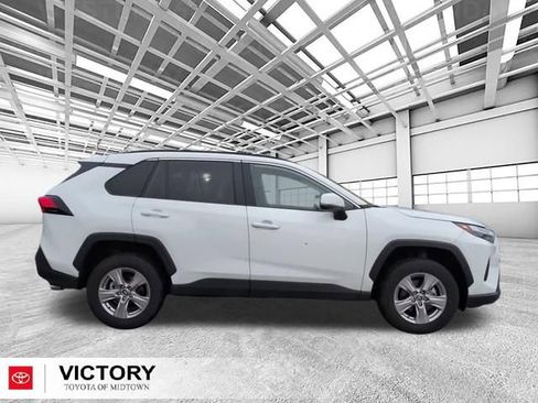 Used 2025 Toyota RAV4 XLE FWD image 2