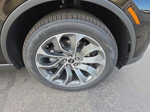 New 2026 Lincoln Aviator Reserve image 7