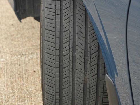 Used 2025 Honda Civic Sport image 29