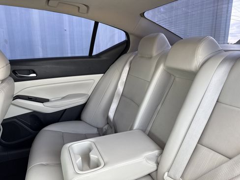 Used 2021 Nissan Altima 2.5 Platinum image 24