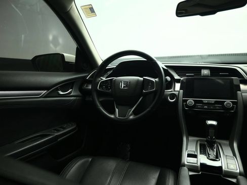 Used 2018 Honda Civic EX-L image 38