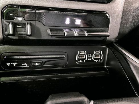 Used 2019 RAM 1500 Big Horn image 33