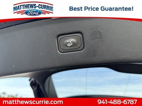 Certified 2020 Ford Edge Titanium AWD/4WD image 14