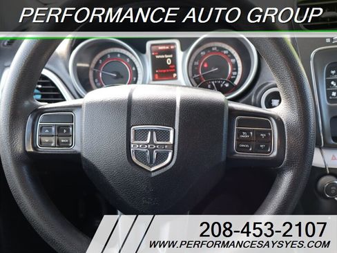 Used 2018 Dodge Journey SE image 20