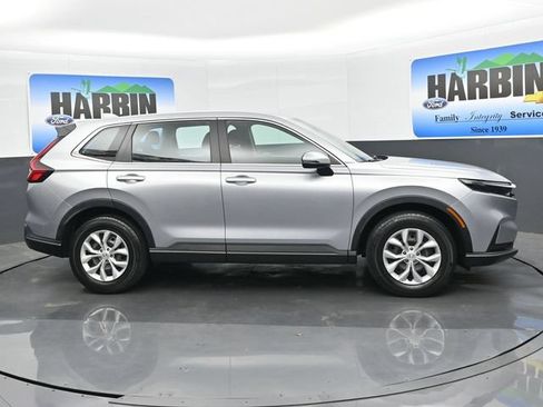 Used 2023 Honda CR-V LX image 7