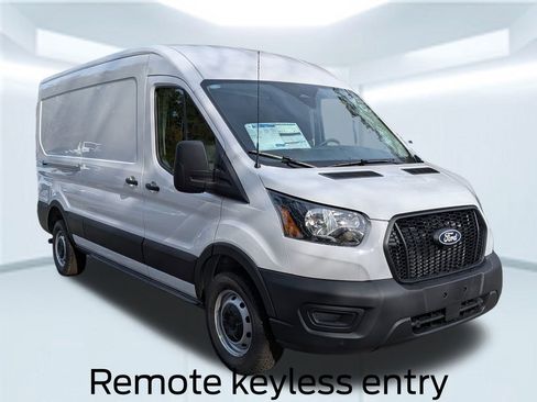 New 2026 Ford Transit 250 148 Medium Roof w/ Load Area Protection Package image 10