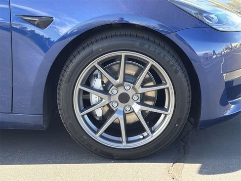 Used 2021 Tesla Model 3 Long Range image 44