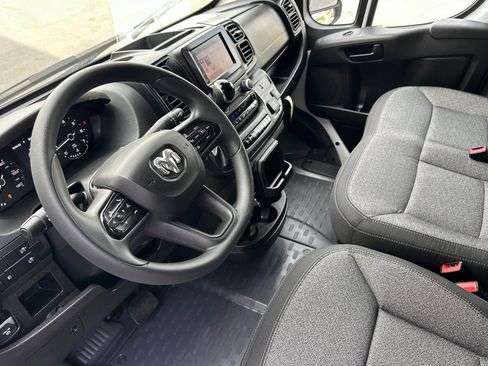 New 2025 RAM ProMaster 2500 w/ Convenience Group image 10