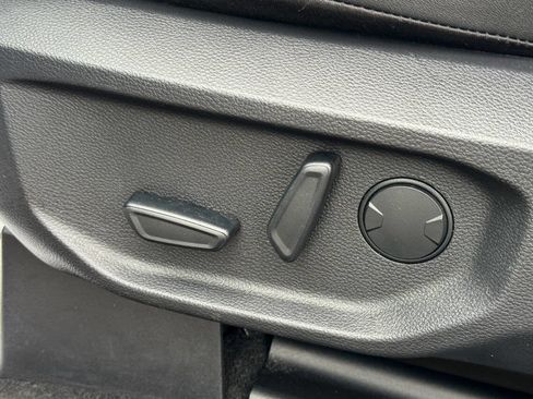 Used 2024 Ford Ranger Lariat w/ FX4 Off-Road Package image 25