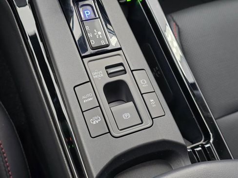 New 2026 Toyota Prius Plug-In Hybrid image 34