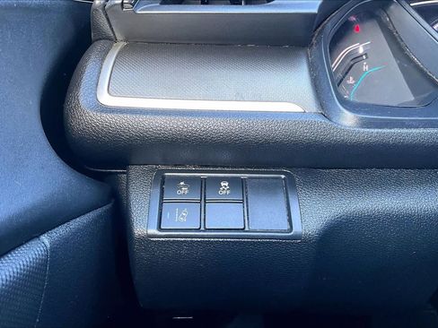 Used 2019 Honda Civic LX image 32