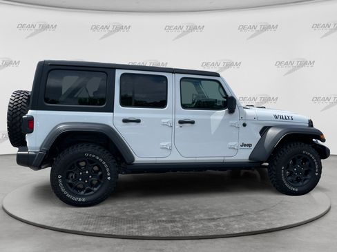 Used 2023 Jeep Wrangler Unlimited w/ 8.4" Radio Group AWD/4WD image 9