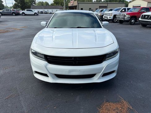 Used 2015 Dodge Charger SXT RWD image 7
