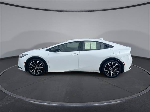Certified 2023 Toyota Prius Prime FWD image 1