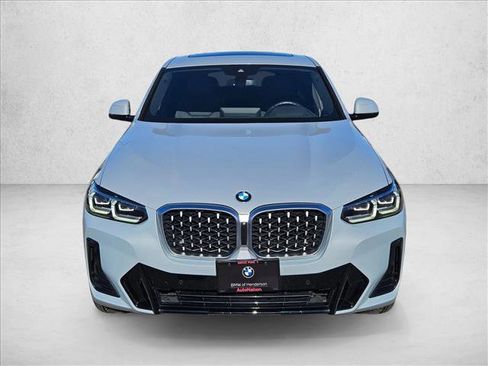 Used 2025 BMW X4 xDrive30i w/ Premium Package image 2