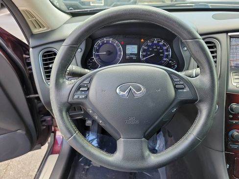 Used 2017 INFINITI QX50 2WD w/ Premium Plus Package image 27