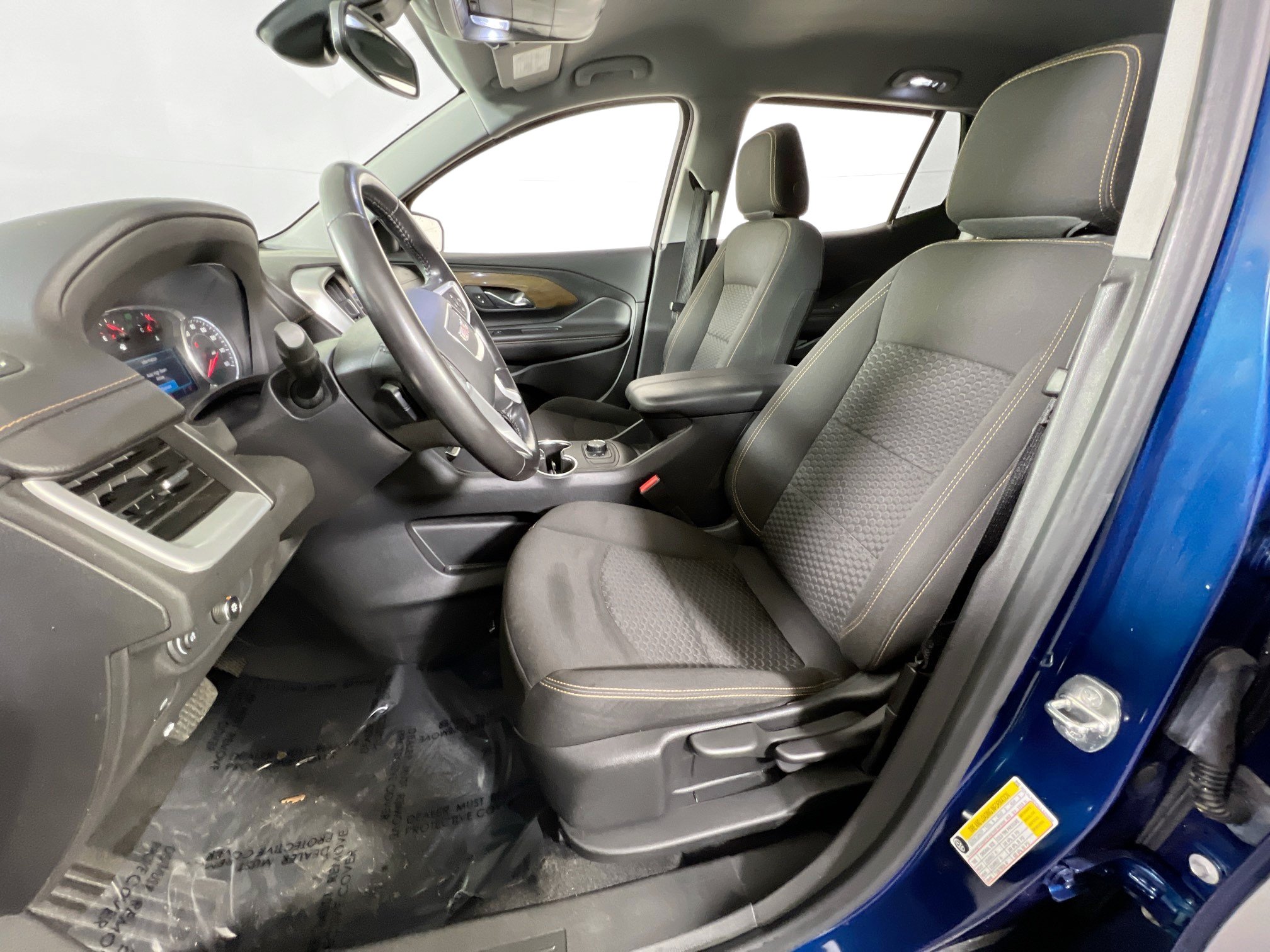 Used 2020 GMC Terrain SLE FWD image 19