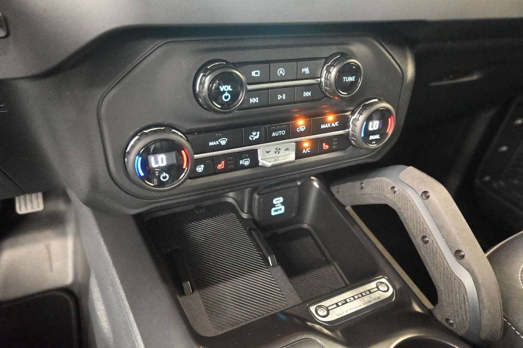 Used 2025 Ford Bronco Badlands AWD/4WD image 20