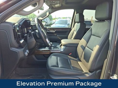 Used 2024 GMC Sierra 1500 Elevation w/ Elevation Premium Package AWD/4WD image 2