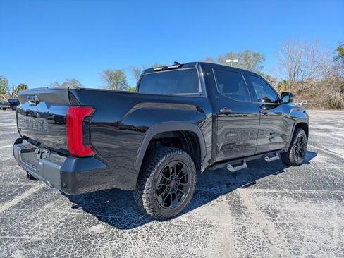 Used 2023 Toyota Tundra SR5 w/ SR5 Convenience Package image 5