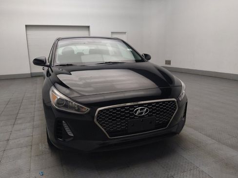 Used 2019 Hyundai Elantra GT FWD image 14