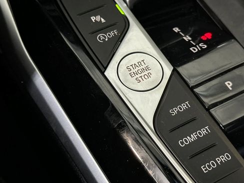 Used 2024 BMW 230i Coupe w/ Convenience Package image 24