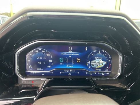 Used 2025 Chevrolet Silverado 2500 LTZ w/ Z71 Chrome Sport Edition image 20