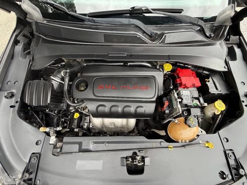Used 2019 Jeep Compass Latitude FWD image 22