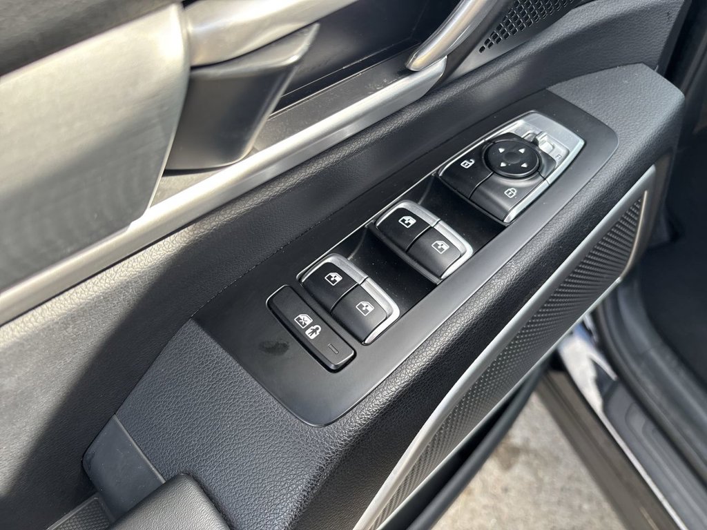 Used 2022 Kia Telluride LX AWD/4WD image 28