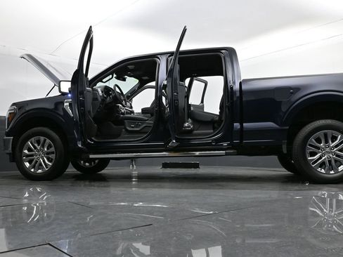 New 2025 Ford F150 Lariat w/ Equipment Group 502A High image 40