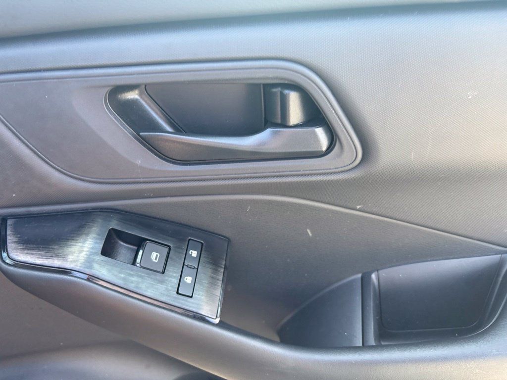 Certified 2026 Nissan Rogue S AWD/4WD image 29