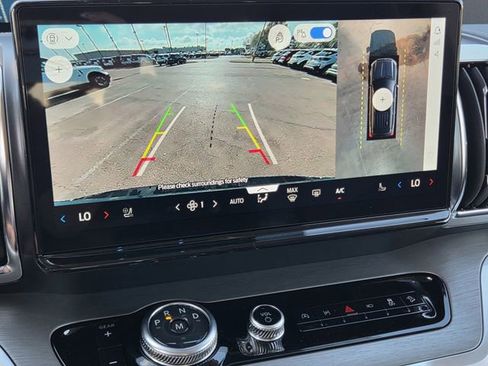 New 2026 Ford Expedition Max Platinum w/ Driver's Package image 8