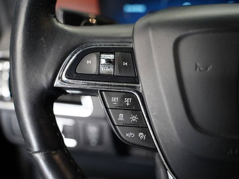 Used 2023 Lincoln Navigator Reserve AWD/4WD image 13