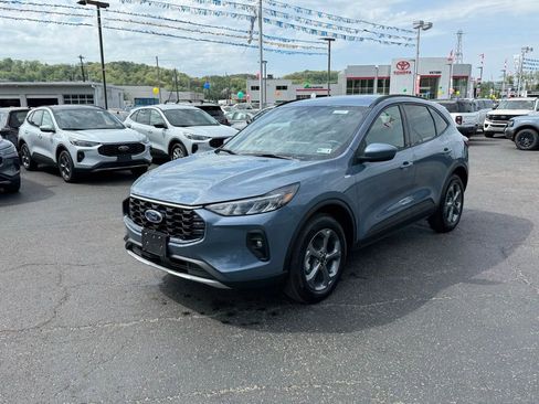 New 2026 Ford Escape ST-Line Select w/ Equipment Group 401A AWD/4WD image 7