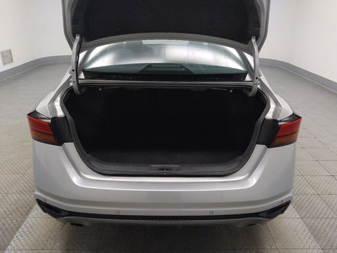 Used 2020 Nissan Altima 2.5 SR w/ Premium Package FWD image 29