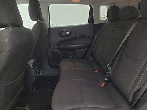 Used 2018 Jeep Compass Sport image 18