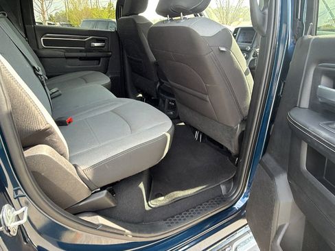 Used 2024 RAM 2500 Big Horn w/ Bed Utility Group image 21