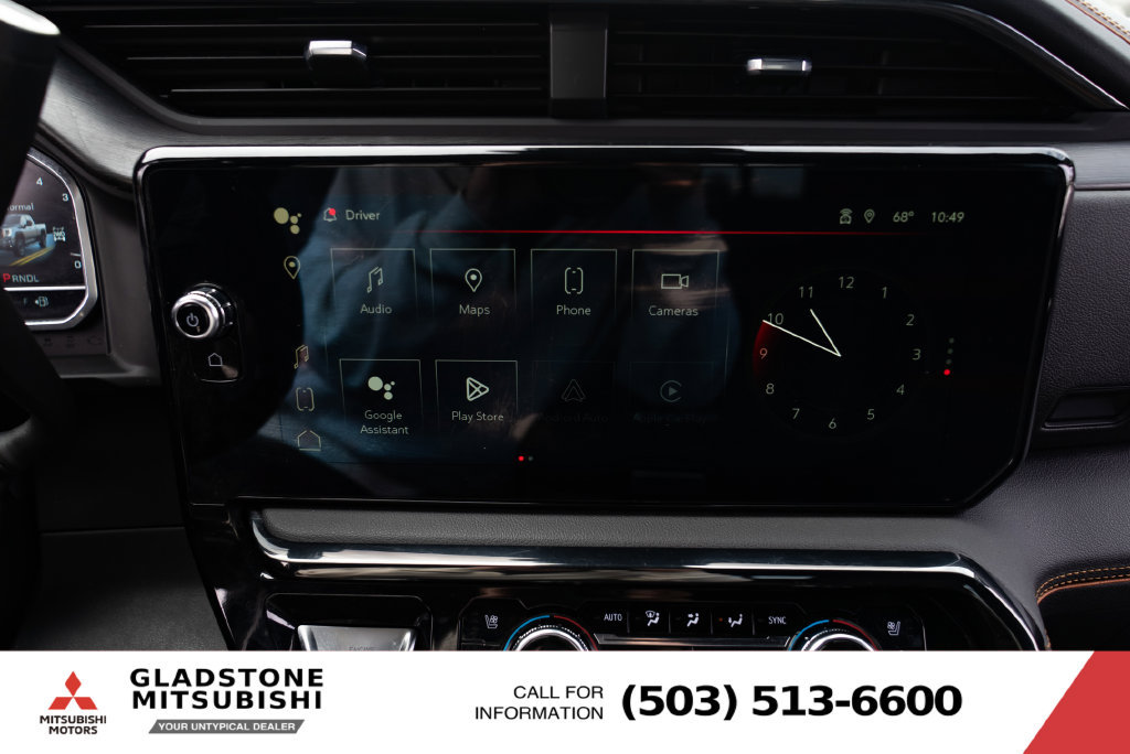 Used 2024 GMC Sierra 2500 AT4 w/ Technology Package AWD/4WD image 16
